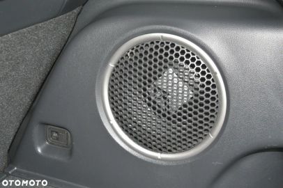 Car image 38