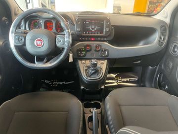 Car image 12