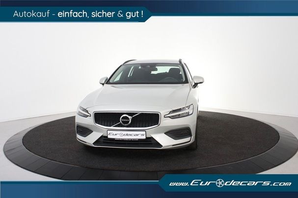 Volvo V60 D3 Momentum 110 kW image number 19