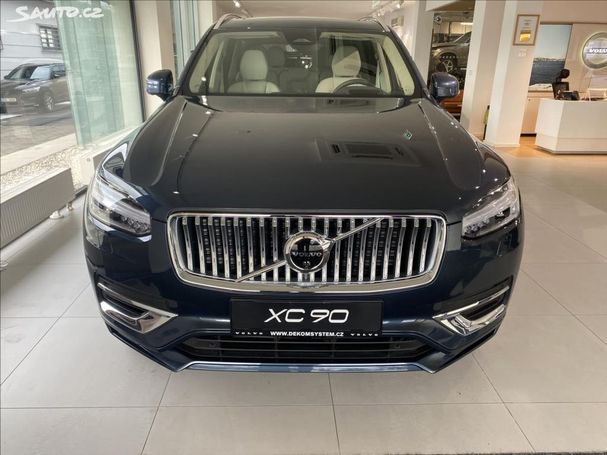 Volvo XC90 T8 AWD Ultimate 335 kW image number 3