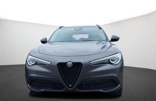 Alfa Romeo Stelvio 2.2 Q4 B-Tech 154 kW image number 2