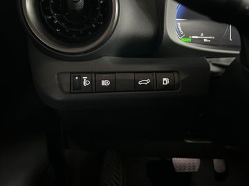 Car image 23