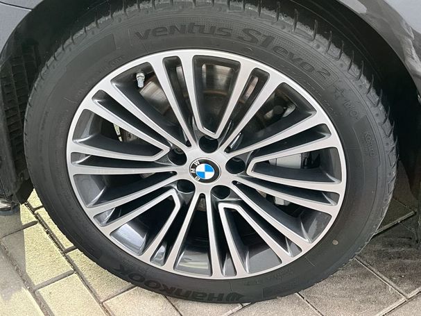 BMW 530d Touring xDrive Sport Line 195 kW image number 5