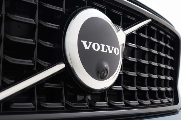 Volvo XC40 B3 Dark Ultimate 120 kW image number 16