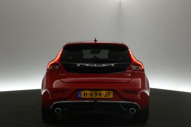 Volvo V40 T3 112 kW image number 27