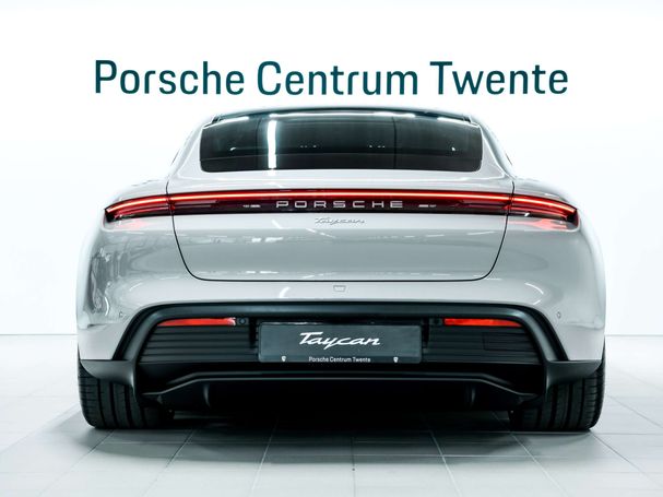 Porsche Taycan 320 kW image number 4