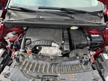 Car image 22