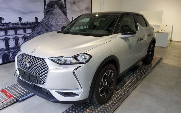 DS Automobiles 3 Crossback E-Tense So Chic 100 kW image number 1