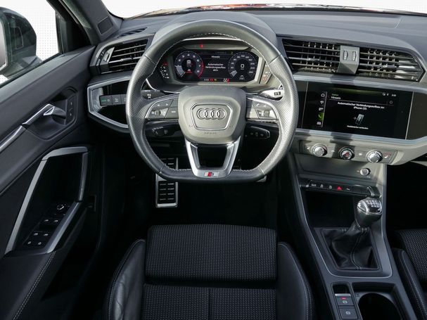 Audi Q3 35 TFSI S-line Sportback 110 kW image number 12