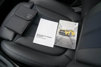 Car image 44