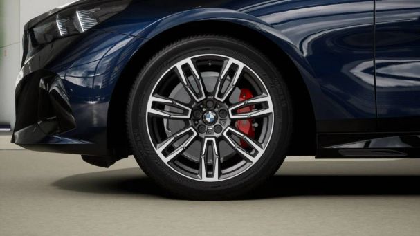 BMW 520d xDrive 145 kW image number 6