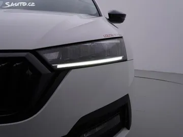 Car image 32