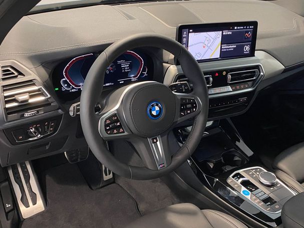 BMW iX3 210 kW image number 6