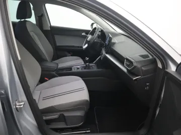 Car image 42