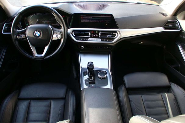 BMW 330 Touring 185 kW image number 7