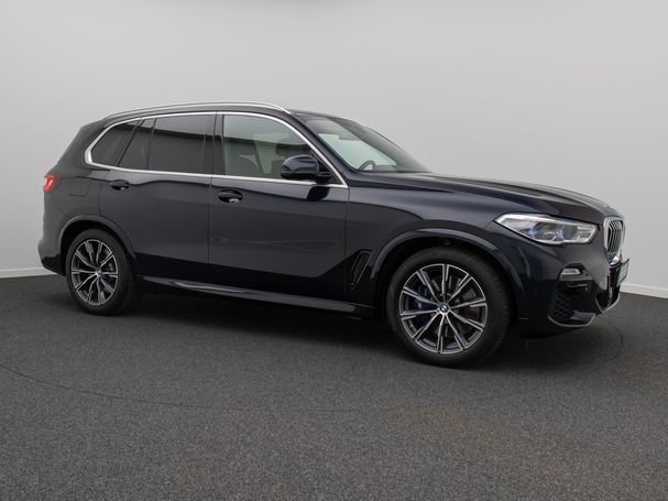 BMW X5 45e xDrive 290 kW image number 3