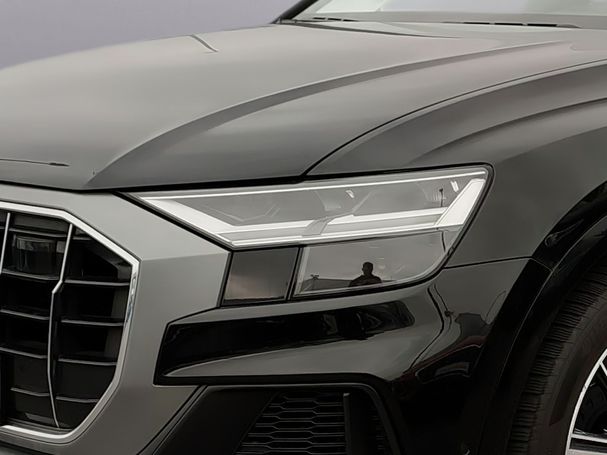 Audi Q8 55 TFSIe quattro S-line 300 kW image number 3