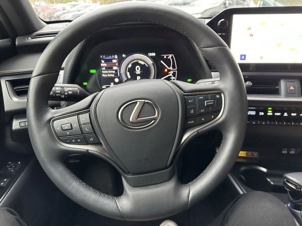 Lexus UX 135 kW image number 21