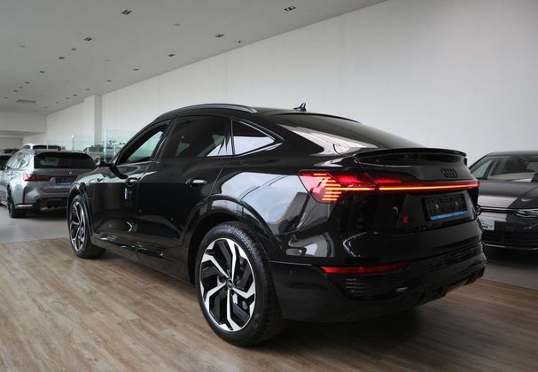 Audi Q8 55 e-tron S-line Sportback 300 kW image number 10