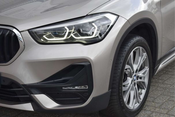 BMW X1 sDrive18i 100 kW image number 23