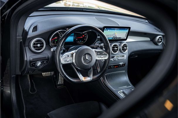 Mercedes-Benz GLC 300 e 4Matic 235 kW image number 6