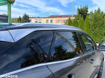 Car image 40