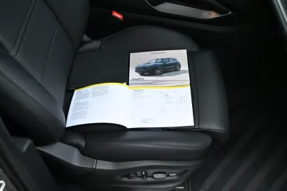 Car image 41