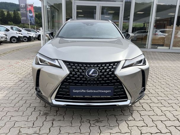 Lexus UX 250h 131 kW image number 3