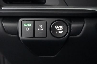 Car image 39