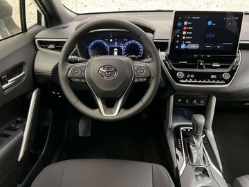 Car image 9