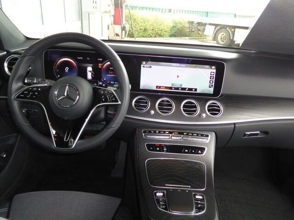 Mercedes-Benz E 220 d T 147 kW image number 4