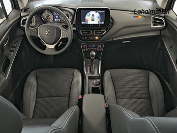 Car image 10