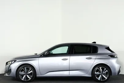 Car image 29