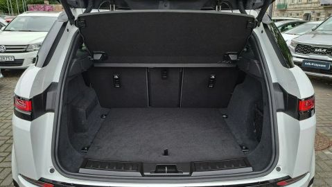 Car image 38