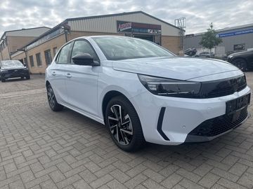 Car image 25