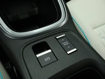 Car image 48