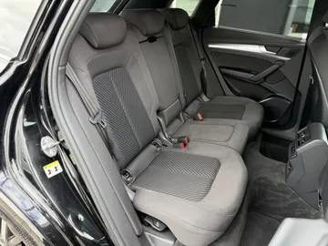 Car image 50