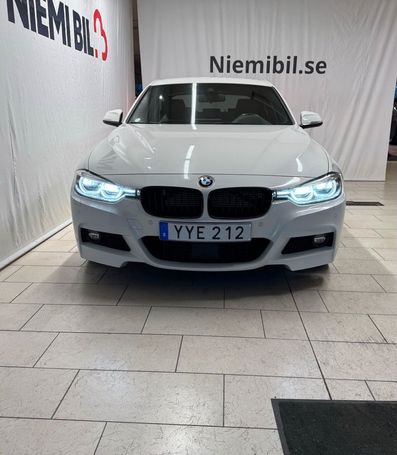 BMW 330e M Sport 185 kW image number 3