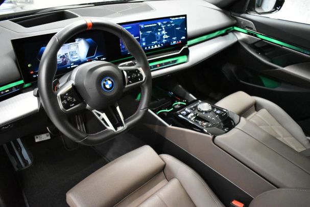 BMW i5 442 kW image number 5