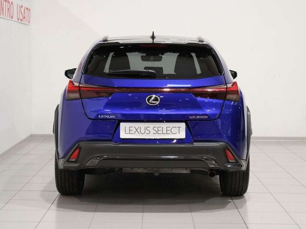 Lexus UX 250h 135 kW image number 3