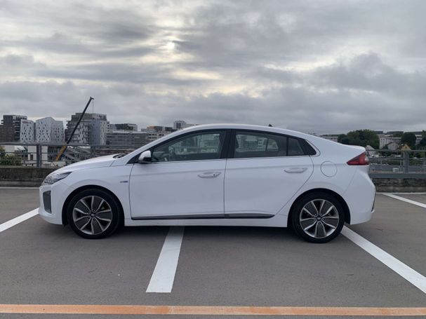 Hyundai Ioniq 104 kW image number 5