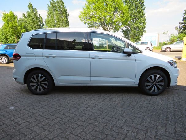 Volkswagen Touran DSG 110 kW image number 4