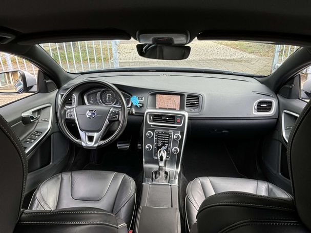 Volvo V60 T5 180 kW image number 4