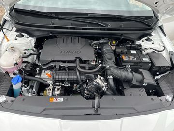 Car image 30