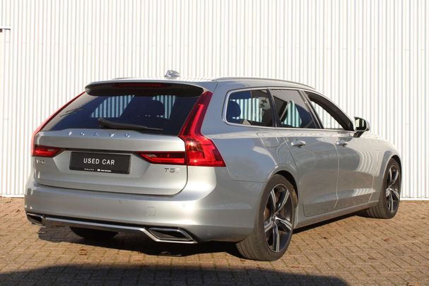 Volvo V90 AWD T5 187 kW image number 4