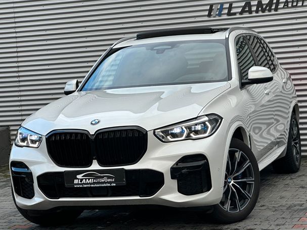 BMW X5 xDrive 210 kW image number 1