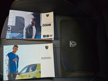 Car image 24