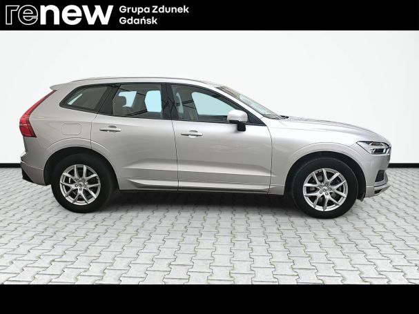 Volvo XC60 D4 AWD Momentum 140 kW image number 2