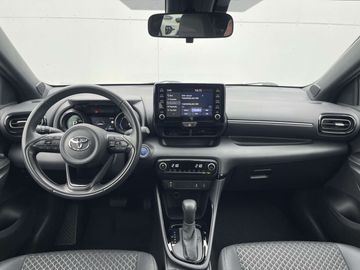 Car image 10