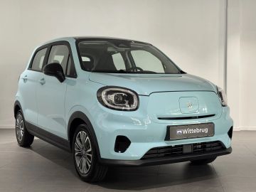 Car image 44